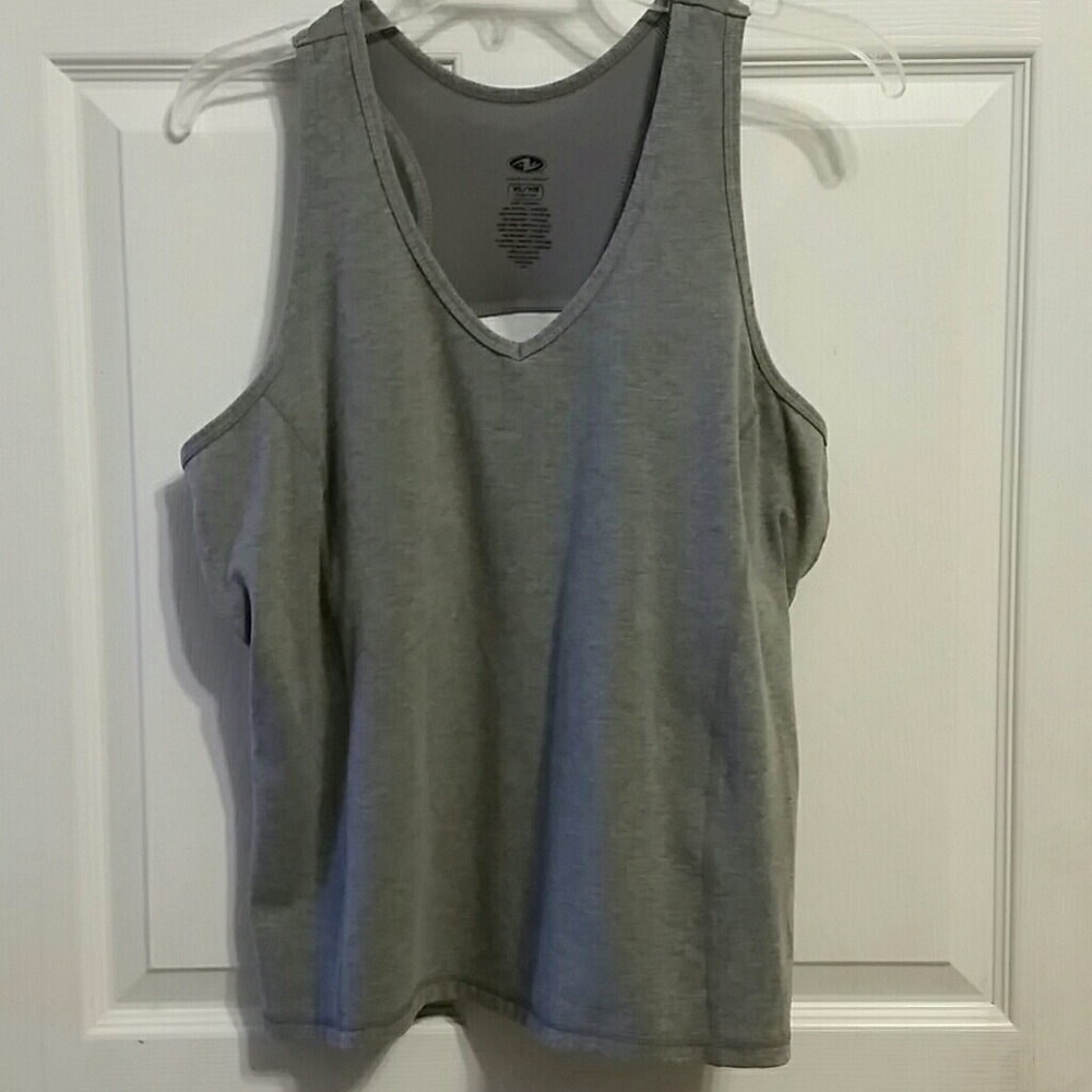 GREY WORKOUT TOP SIZE 18